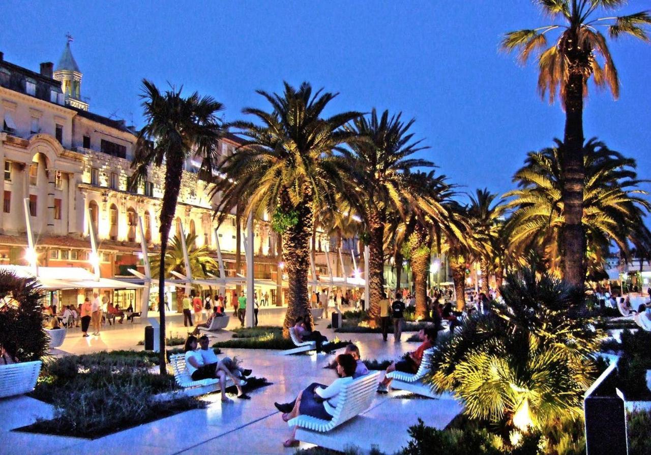 Bianca Beach Apartments Split Eksteriør bilde